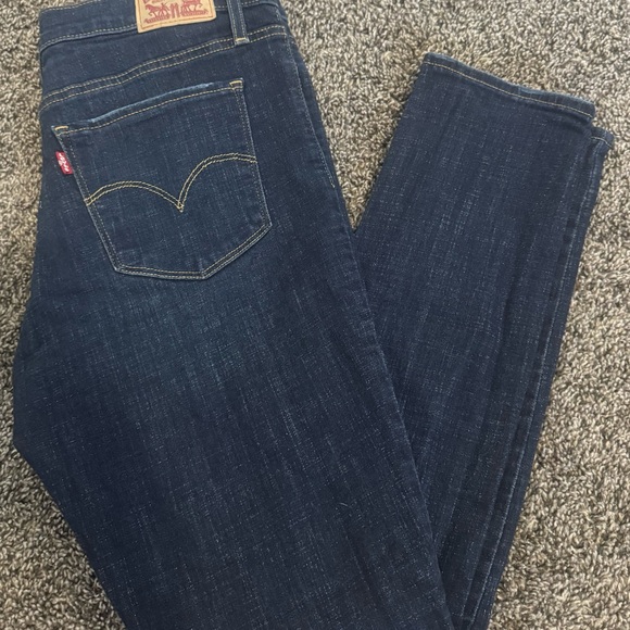 Levi's Denim - Women's Levi's® 311™ Shaping
Skinny Jeans like new 30 x 30